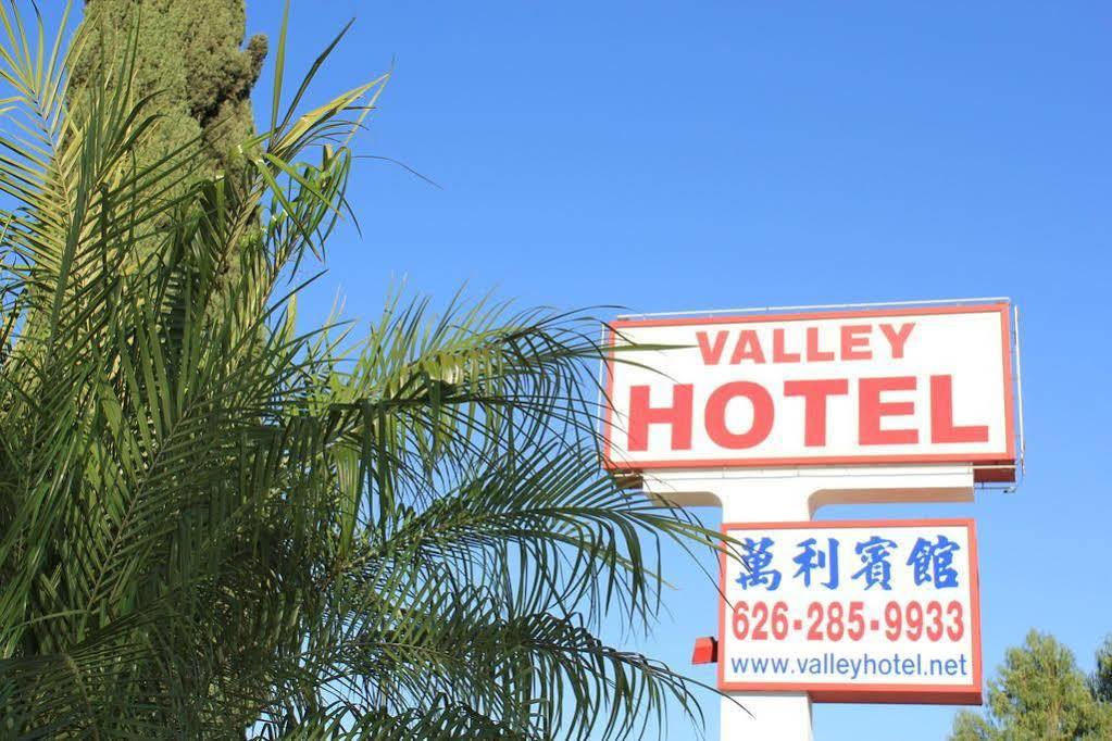 Valley Hotel Rosemead Extérieur photo